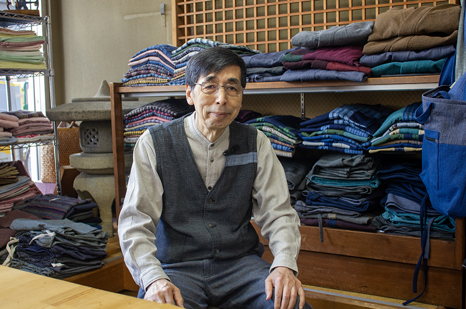 保多織<br>岩部卓雄（岩部保多織本舗）