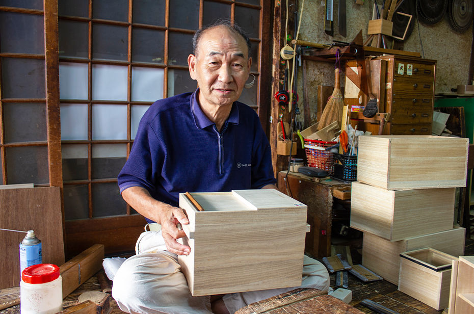 桐箱_道久常夫（道久桐箱店）