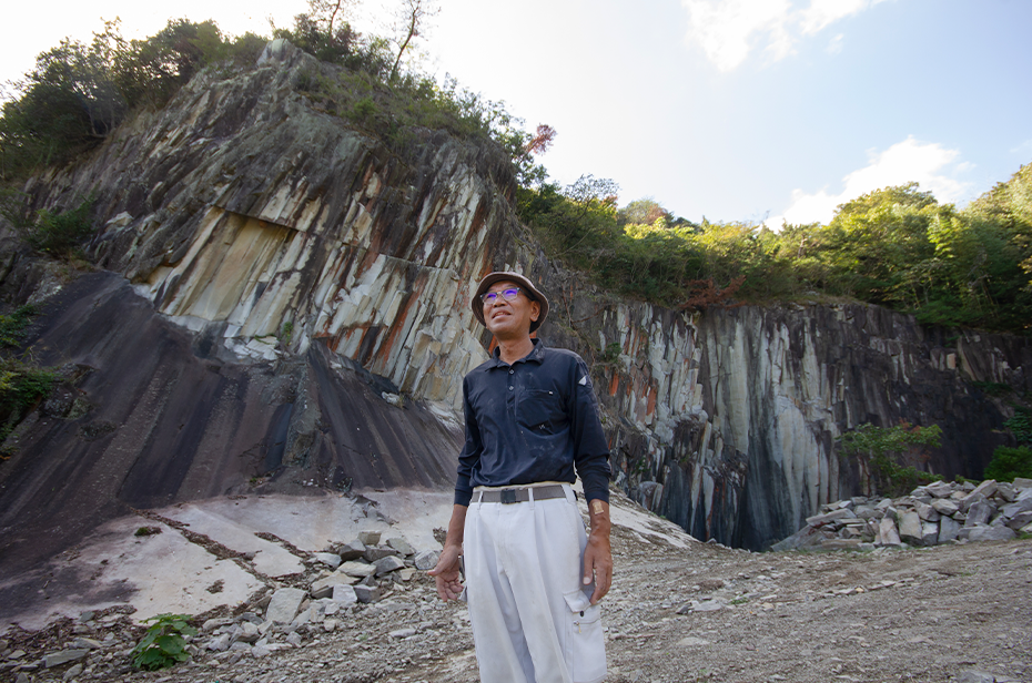 鷲ノ山石工品<br>兎子尾大（鷲之山石材商会）