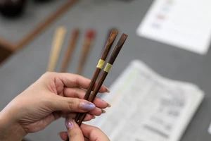 漆塗り体験～後藤塗り・マイ箸　コース～