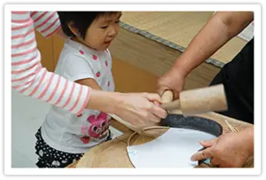 丸亀うちわ製作体験